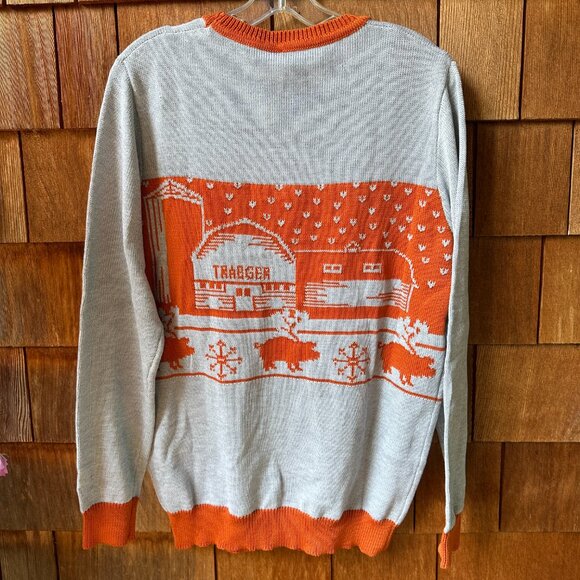 NWT Traeger Gray & Pumpkin Long Sleeve Sweater with Farm Scene - Men's XXL - Picture 2 of 16